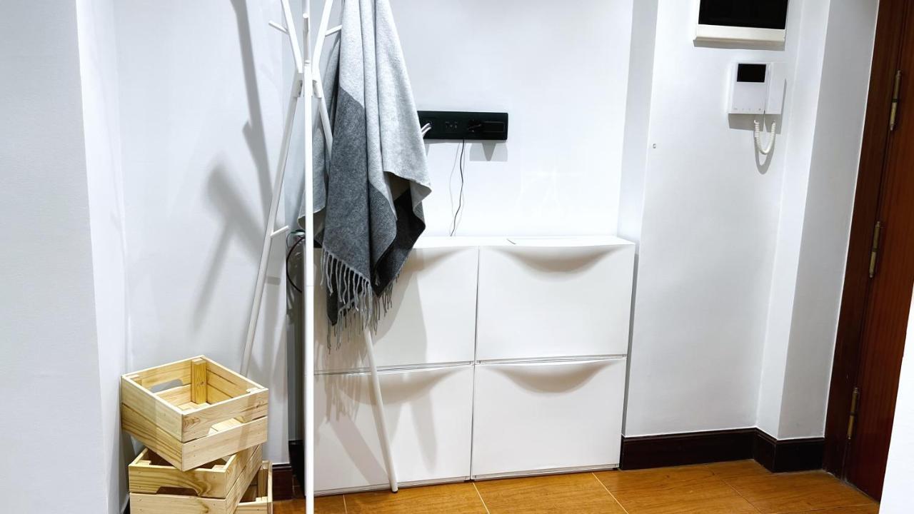Blas De Otero, Vivienda Turistica Reformada Con Wifi Bilbao Esterno foto